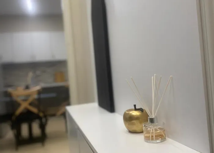 Guesthouse Apartments アパート