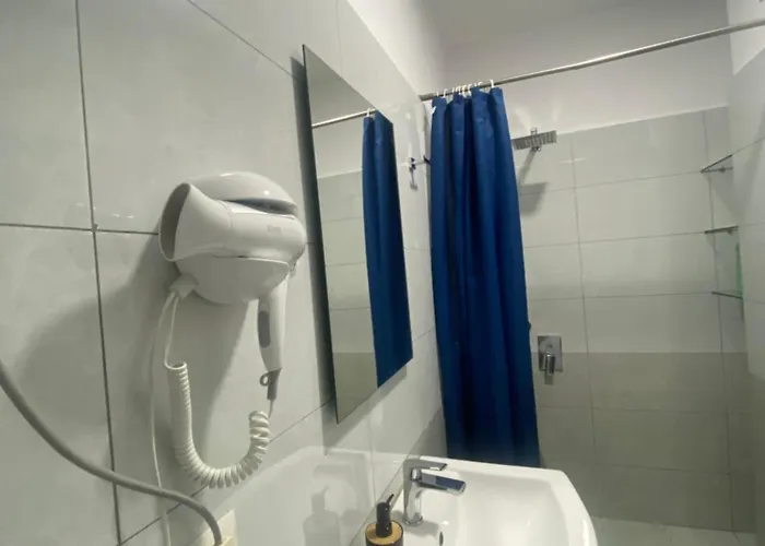 公寓 Guesthouse Apartments *