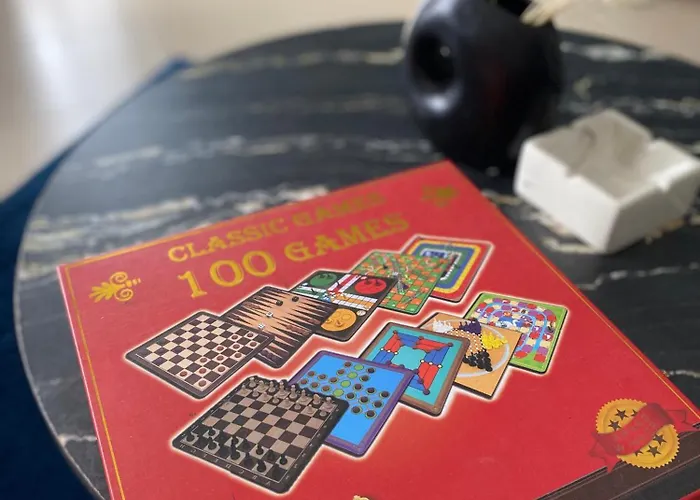 Guesthouse Apartments アパート